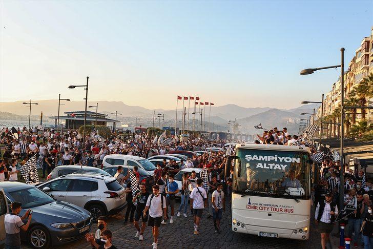 Süper Lig vizesi alan Altay İzmir'de şampiyonluğunu kutladı G2