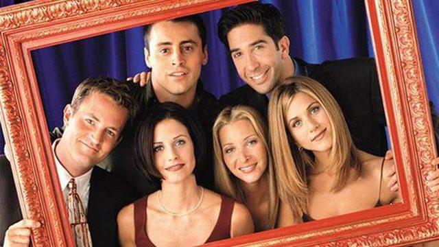 Friend dizisinden yıllar sonra gelen şaşırtan itiraf: Jennifer Aniston ile David Schwimmer aşkı büyük yankı uyandırdı!