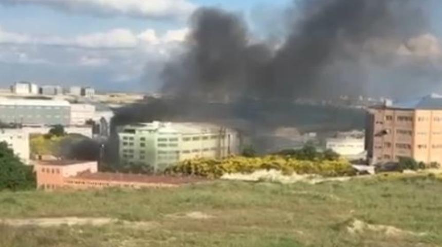 Son dakika! Arnavutköy'de fabrika yangını