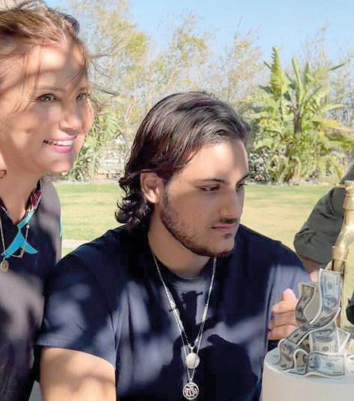 Yeşilçam'ın gamzeli güzeli Bahar Öztan yıllar sonra aşk itirafı! Aşık olduğu ünlü isim kim?  G5