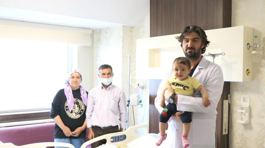 11 aylık bebeğin kabızlık nedeni mesane taşı çıktı! 