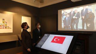 İzmir'deki Bayrakbilim ve Türk Bayrakları Müzesi arşivi dijital ortamda araştırmacılara açıldı