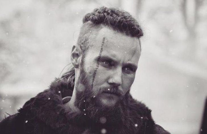 Vikings yıldızı Jordan Patrick Smith'ten radikal karar! Ünlülerin Kuaförü Kadir Alkan'a yaptırdı G1