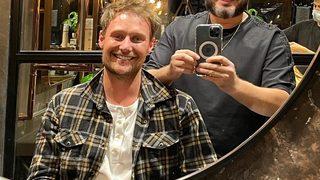 Vikings yıldızı Jordan Patrick Smith'ten radikal karar! Ünlülerin Kuaförü Kadir Alkan'a yaptırdı