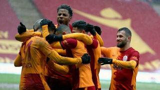 Galatasaray iki transferi bitirdi!