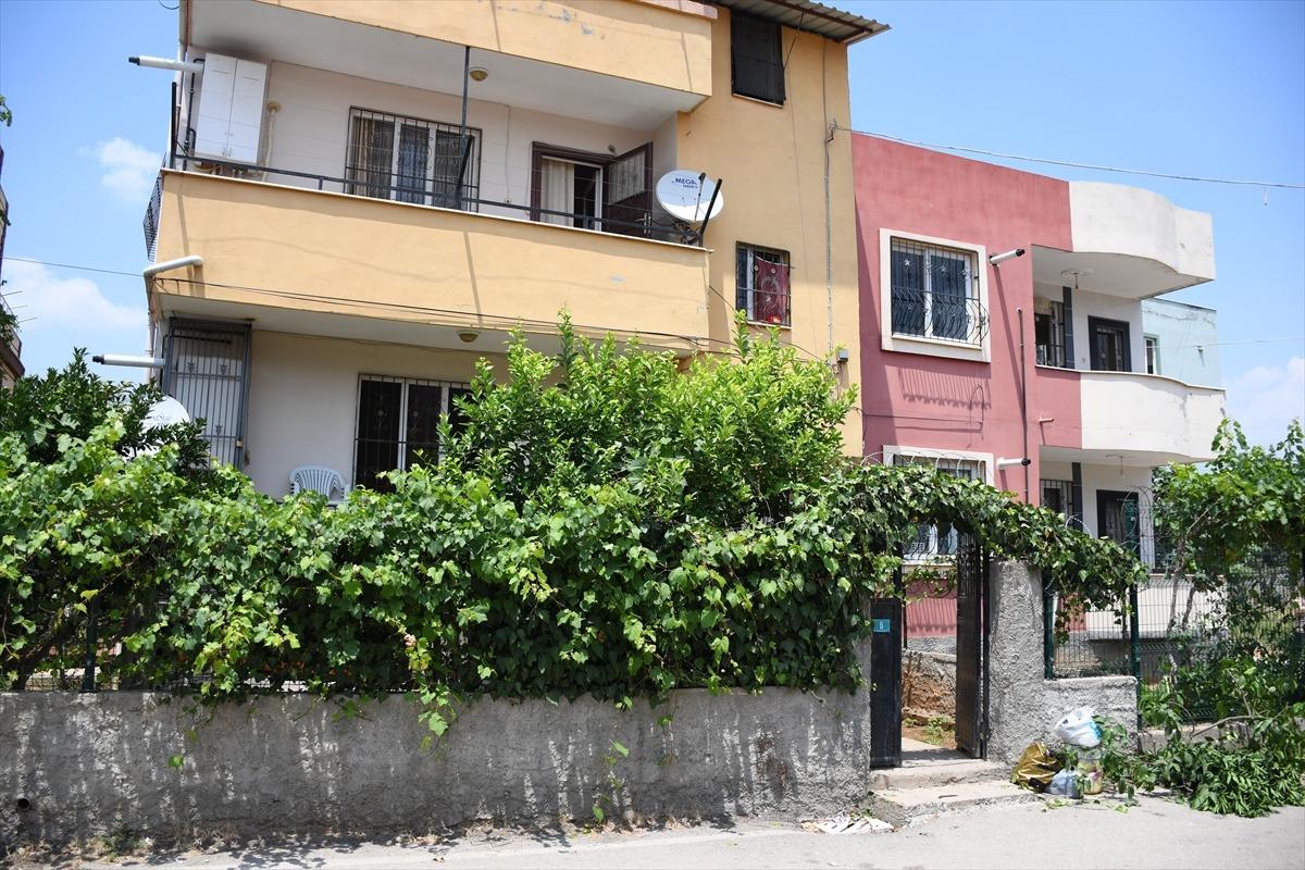 Adana'da evde &ccedil;ıkan yangında 1 kişi yaralandı