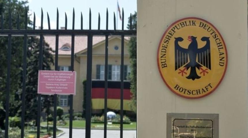 Almanya 3 Ekim ve 31 Ekim g&uuml;nlerinde T&uuml;rkiye'deki temsilciliklerin kapalı olacağını duyurdu