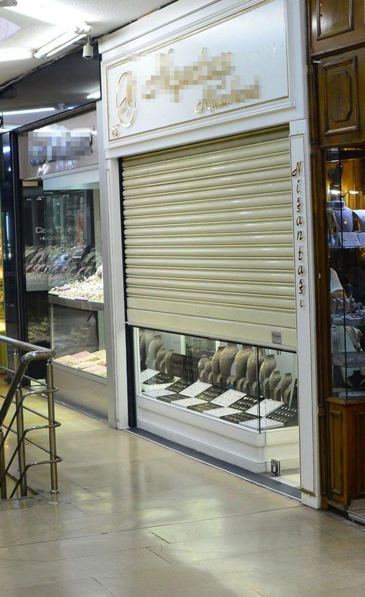 Rüzgar Erkoçlar soluğu kuyumcuda aldı G2