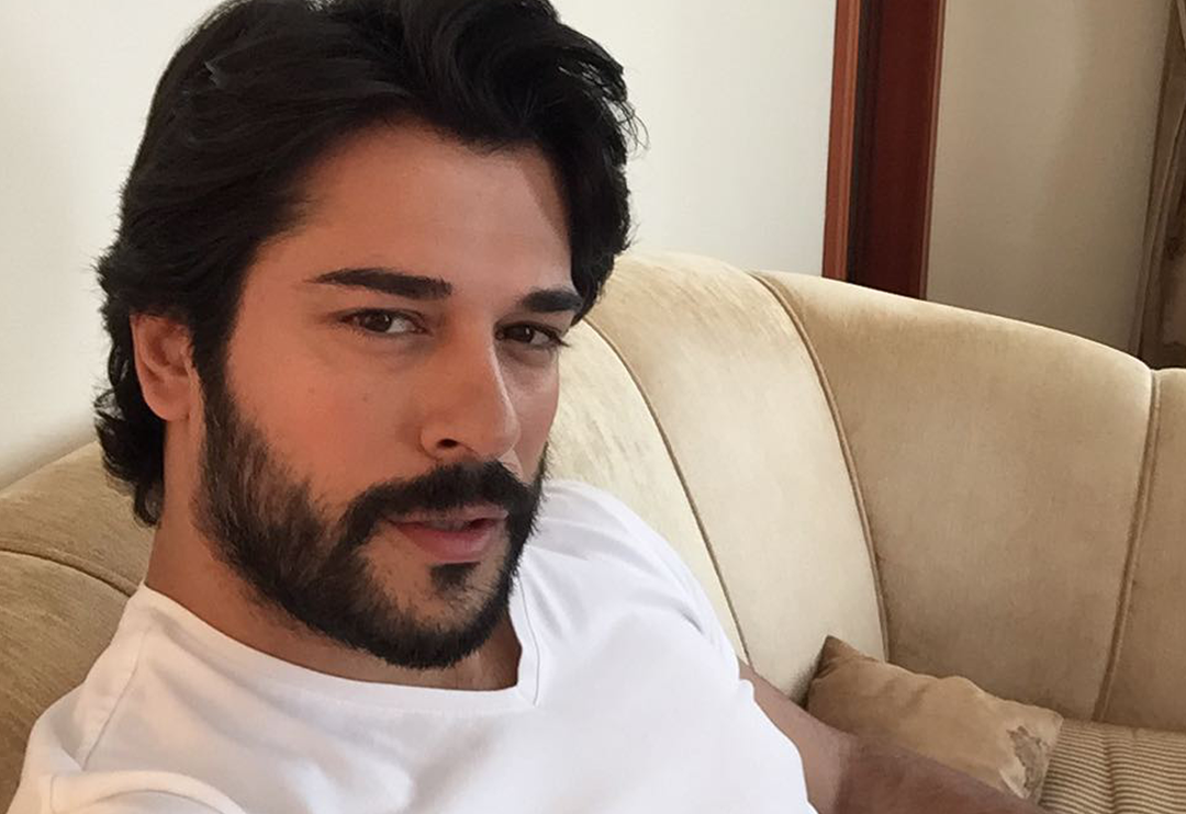 Abisinin kopyası! İşte Burak &Ouml;z&ccedil;ivit'in kız kardeşi Bur&ccedil;un &Ouml;z&ccedil;ivit