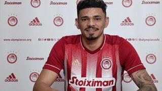 Tiquinho Olympiakos'a imza attı
