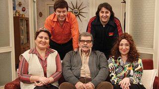 4 yıl aradan sonra İlker Ayrık Seksenler setinde