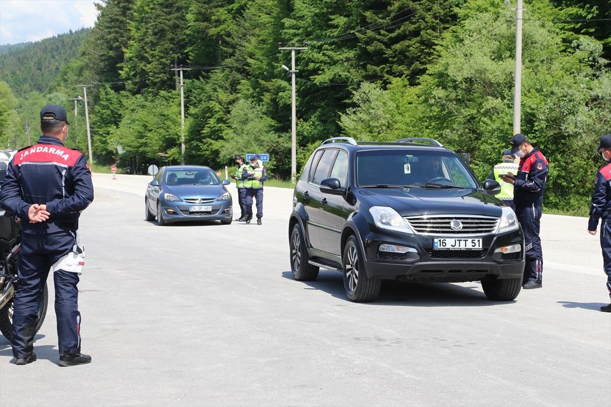 Bolu'da jandarmadan drone destekli trafik denetimi