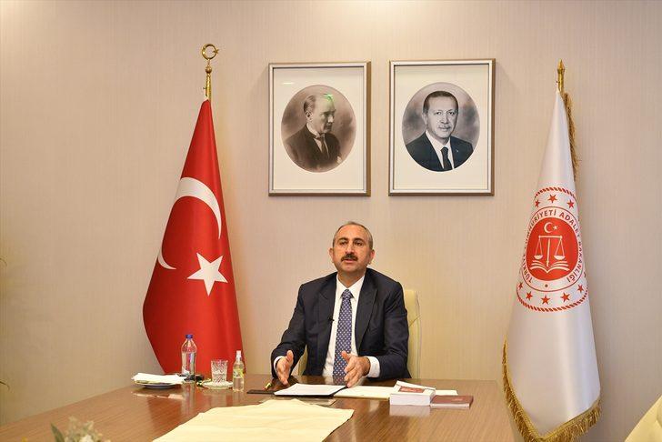 Adalet Bakanı Gül, çevrim içi bağlandığı 16. Türk Ceza Hukuku Günleri'nde konuştu: G2