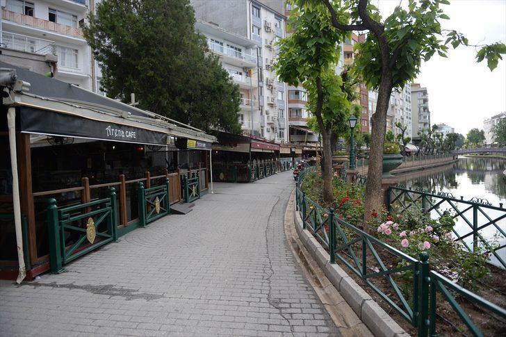 Eskişehir ve Kütahya'da kademeli normalleşme süreci kapsamında yeme içme yerleri açıldı G2