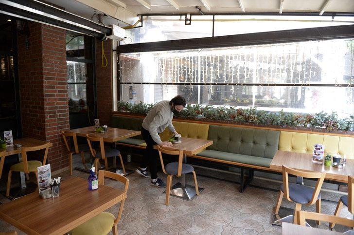 Eskişehir ve Kütahya'da kademeli normalleşme süreci kapsamında yeme içme yerleri açıldı G4