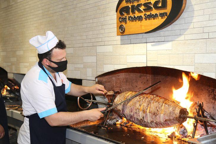 Erzurum'daki cağ kebabı işletmecileri kademeli normalleşmeyle kapılarını açtı G3