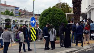 Akın ettiler! Evlendirme dairesi önünde nikah tarihi kuyruğu oluştu