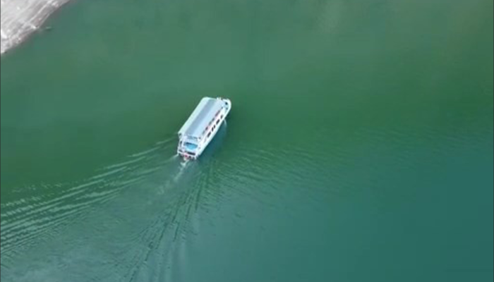 Akdeniz kanyonlarının tahtını sallayacak Botan Çayı’nda tekne turları başladı! Turistler adeta akın etti