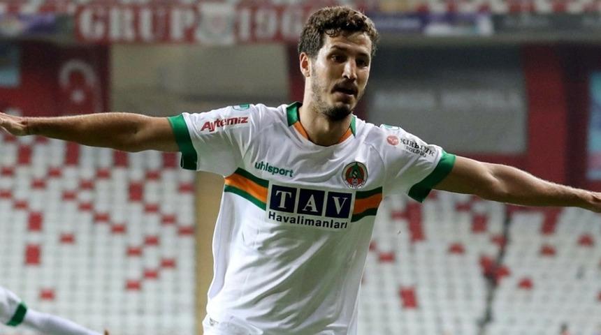 Ahmet Nur Çebi, Salih Uçan transferini bitirdi!