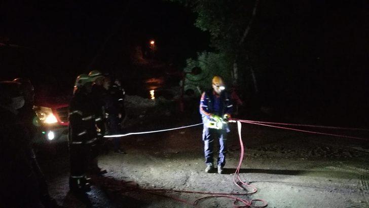 Kastamonu'da çöken evin altında kalan keçiyi itfaiye ve AFAD kurtardı G2