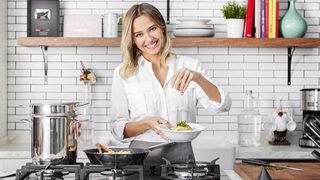 Pratik tariflerin adresi İdil Yazar kimdir? İdil Yazar kaç yaşında? İdil Yazar nereli?