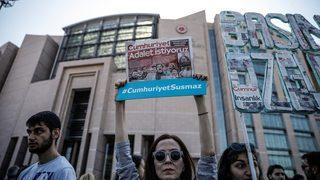 Cumhuriyet Gazetesi ve Gazeteci Can Dündar Nobel Barış Ödülü'ne aday gösterildi