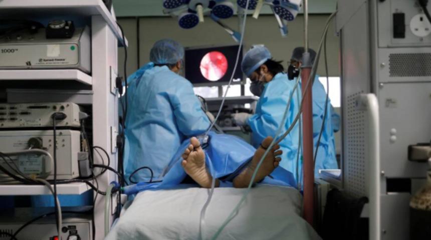 Diyabetliler için 'kara mantar' tehlikesi! Tek çaresi gözleri oymak