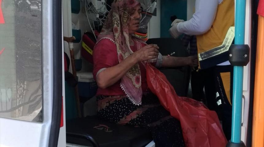 İzmir'de bir apartmanda çıkan yangın söndürüldü