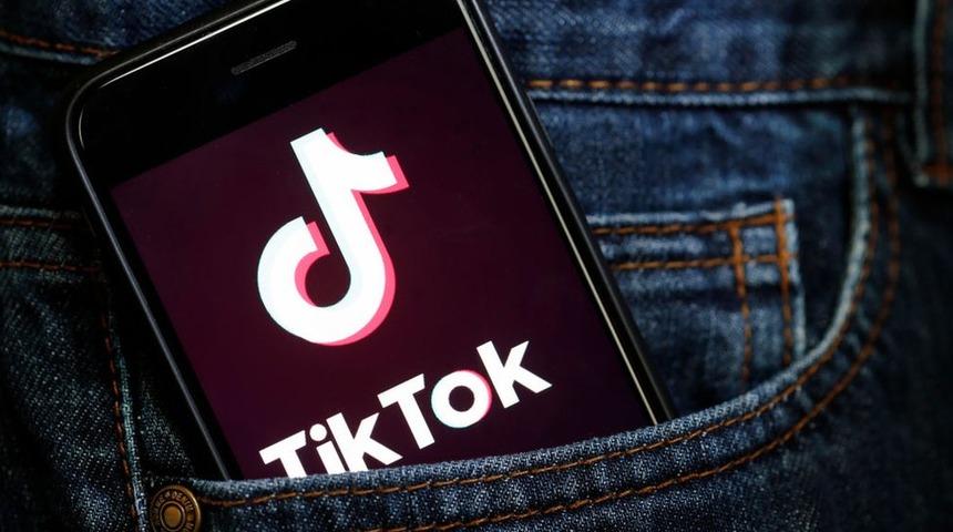 TikTok: Hollanda'da on binlerce ebeveyn '&Ccedil;ocuklar korunmuyor' diyerek sosyal medya devine 1,4 milyar euroluk dava a&ccedil;tı