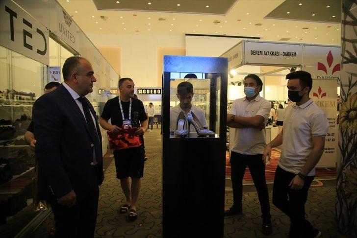 Antalya'da düzenlenen Eksposhoes Ayakkabı Moda ve Saraciye Fuarı, kapılarını açtı G3