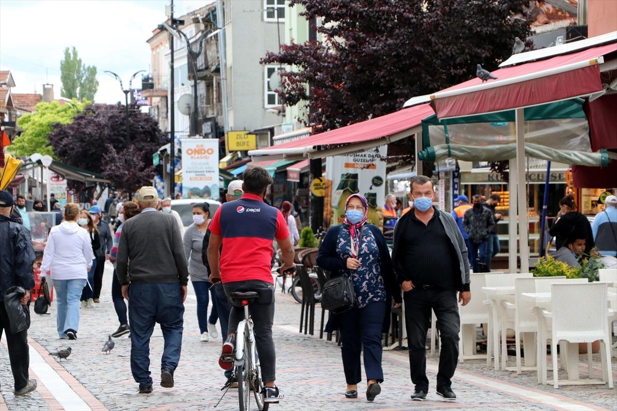 Bulgaristan ve Yunanistan'la yapılan aşı sertifikası anlaşması Edirneli esnafı sevindirdi