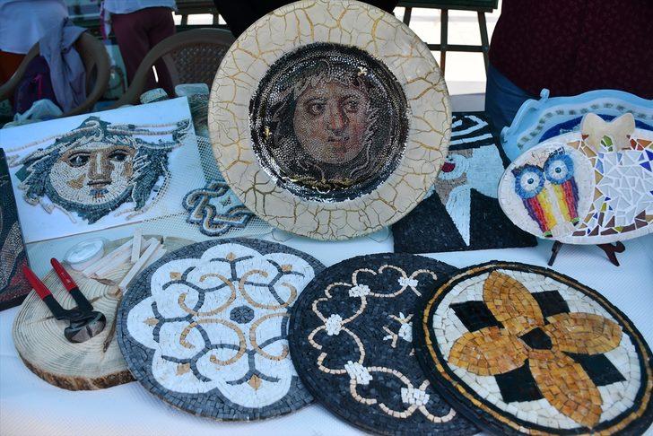 Kahramanmaraşlı siyam ikizlerinin hazırladıkları el emeği ürünler ilgi görüyor G4