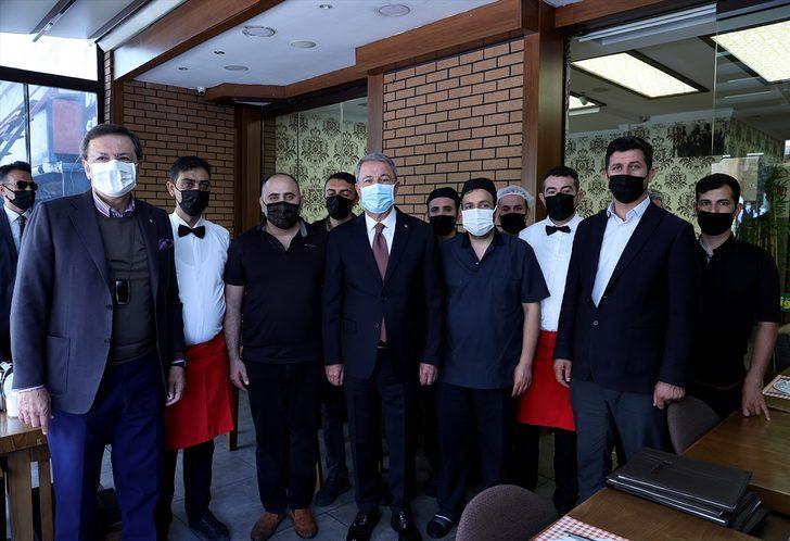 Milli Savunma Bakanı Akar, Türk-İş Genel Başkanı Atalay'ı ziyaret etti G2