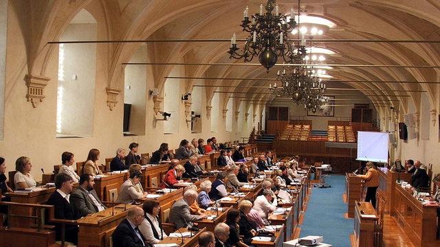 Çekya Cumhurbaşkanı Zeman görevden alınabilir
