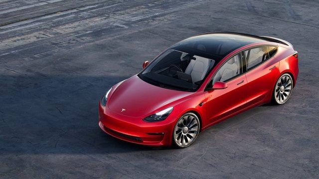 Tesla Model 3 dünyanın en çok satan elektrikli aracı