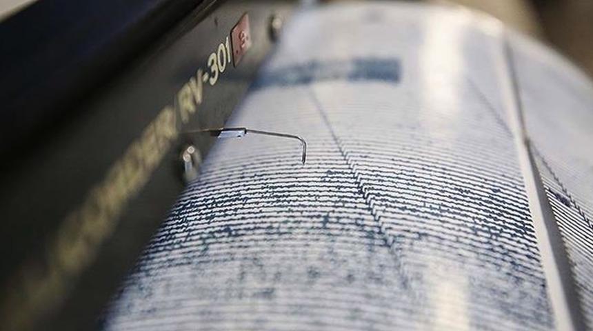 Son Dakika: Adana'da deprem (AFAD- Kandilli son depremler)