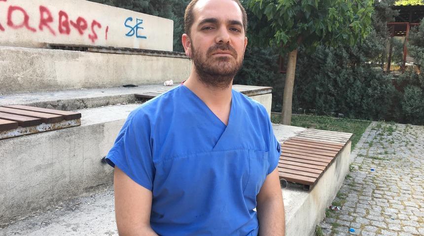 Hastanede dehşet! Asistan doktoru makasla kovalayıp yumrukladı