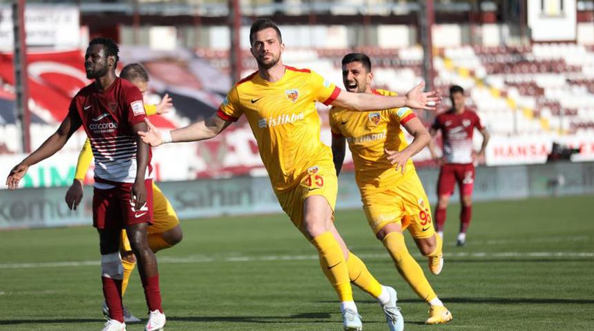 Uğur Demirok ile 2 yıl daha