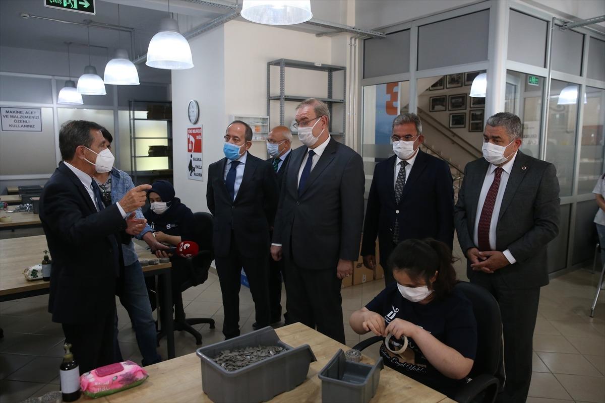 CHP Ekonomi Masası heyeti, Eskişehir'de sanayicileri ve esnafı ziyaret etti
