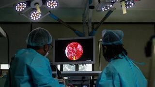 Ameliyathaneden paylaşıldı! Kara mantar ameliyatı böyle yapılıyor