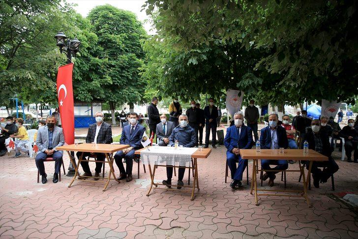 Kırklareli'nde KKKA hastalığına karşı hayvan besicilerine ilaç dağıtıldı G1