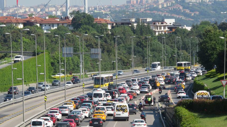 15 Temmuz Şehitler Köprüsü'nde trafik yoğunluğu