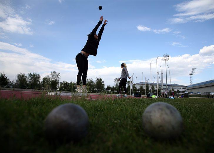 Milli ciritçi Esra Türkmen, uluslararası müsabakalarda madalya almak için ter döküyor: G4