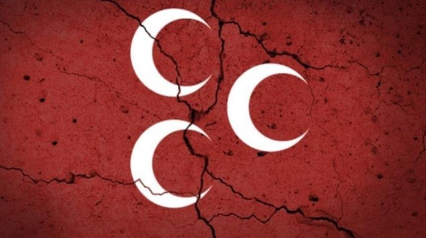 Denizli MHP'de toplu istifalar