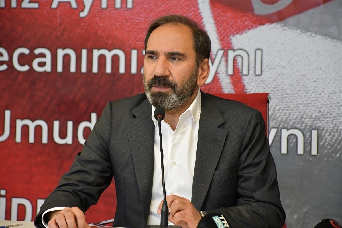 Sivasspor Kul&uuml;b&uuml; Başkanı Otyakmaz, "Futbolda şike kumpası" davasında &ccedil;ıkan kararları değerlendirdi: