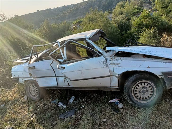 Osmaniye'de otomobil devrildi: 3'ü çocuk 6 yaralı G1