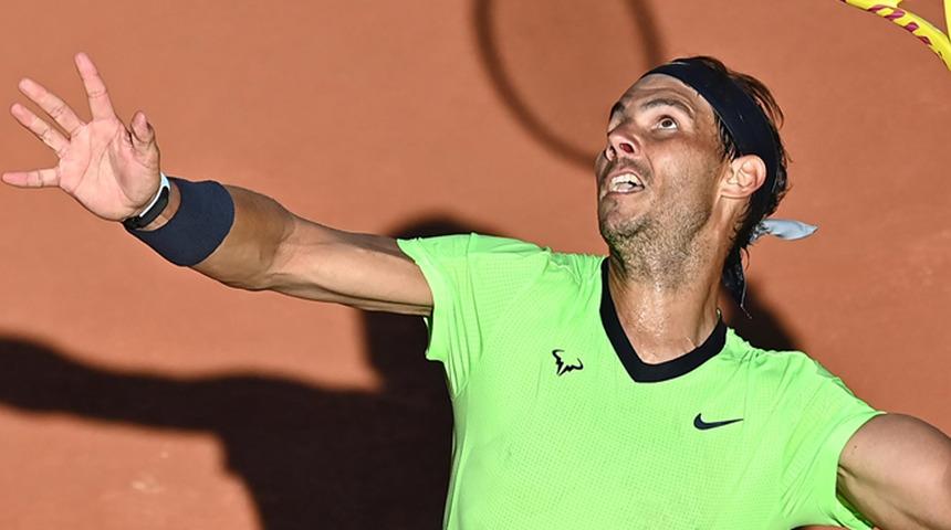 Rafael Nadal rahat tempoda çeyrek finalde