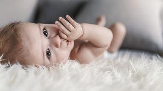 Peltek konuşmanın nedeni parmak emme alışkanlığı olabilir!