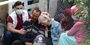 Kan donduran olay! Odada olanları g&ouml;r&uuml;nce &ccedil;ığlıkla ka&ccedil;tılar