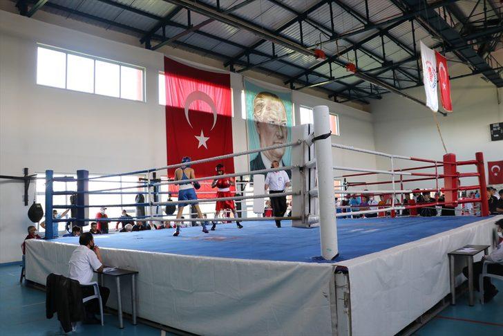 Avrupa Yıldızlar Boks Şampiyonası'na katılacak erkek milli takımının seçmeleri Kastamonu'da yapılıyor G4